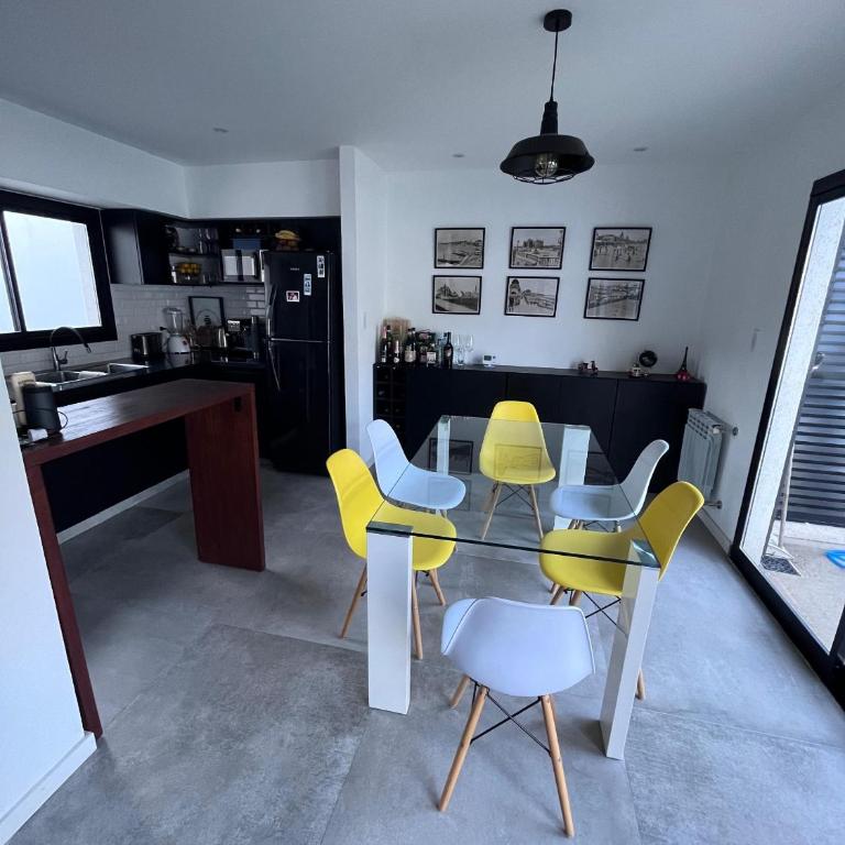 Casa 3 amb con pileta Mar del plata SOLO PARA FAMILIAS - Casa de 2 dormitorios - 23