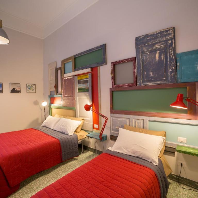 The Foria House by House In Naples - Camera Familiare Deluxe con Balcone - 1