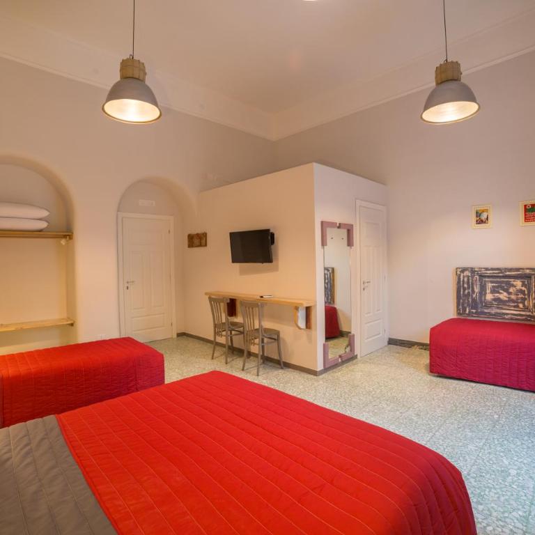 The Foria House by House In Naples - Camera Familiare Deluxe con Balcone - 7