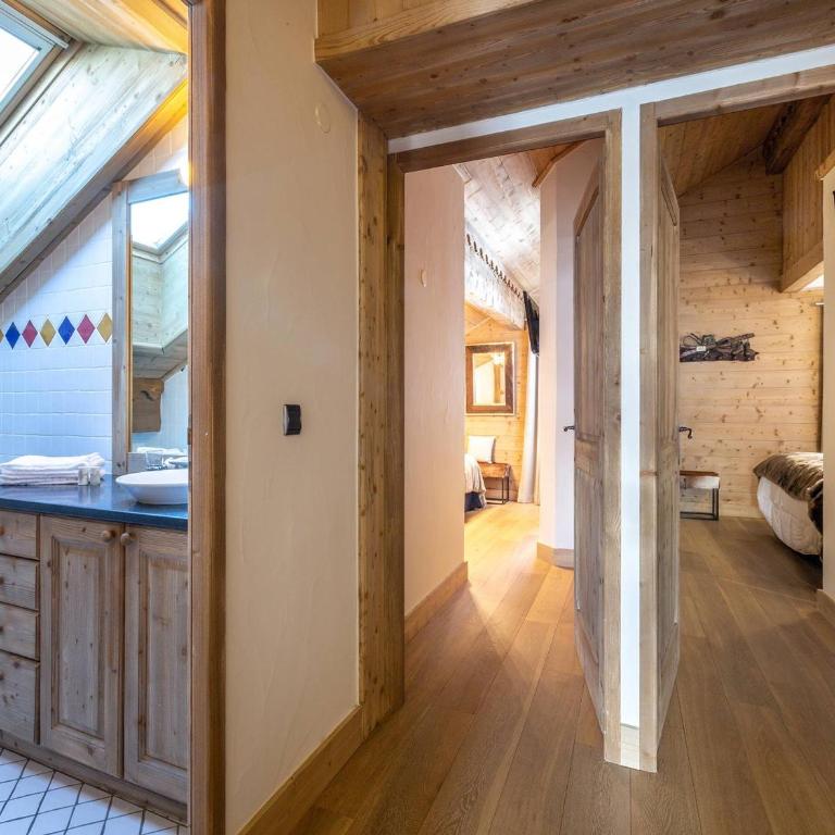 Appartement rénové avec terrasse, piscine, spa et parking - Saint Martin de Belleville - Appartement 3 Chambres - 20
