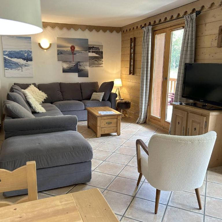 Duplex 10 pers avec spa et piscine, pied de pistes à Saint Martin de Belleville - Appartement 4 Chambres - 2