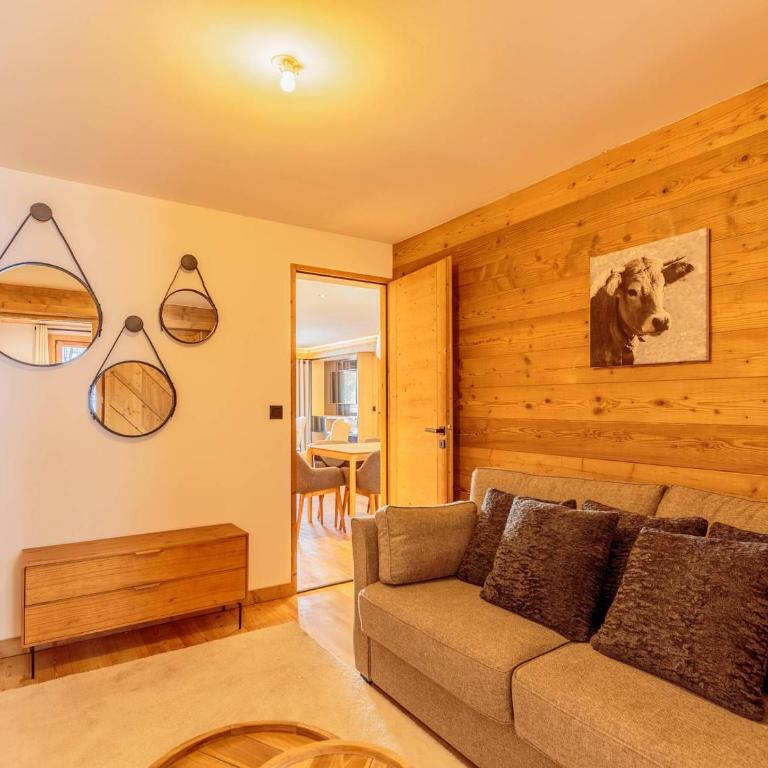Chalet rénové avec spa, piscine et parking, pied des pistes - Appartement 3 Chambres - 15