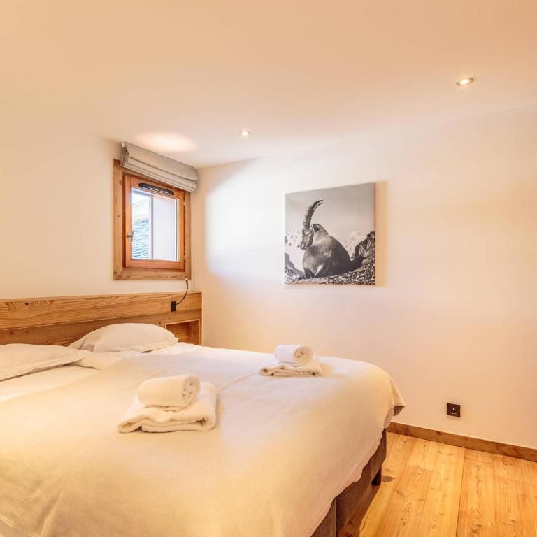Chalet rénové avec spa, piscine et parking, pied des pistes - Appartement 3 Chambres - 16