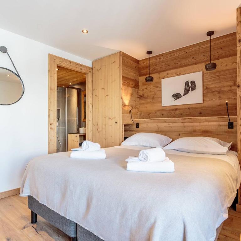 Chalet rénové avec spa, piscine et parking, pied des pistes - Appartement 3 Chambres - 17