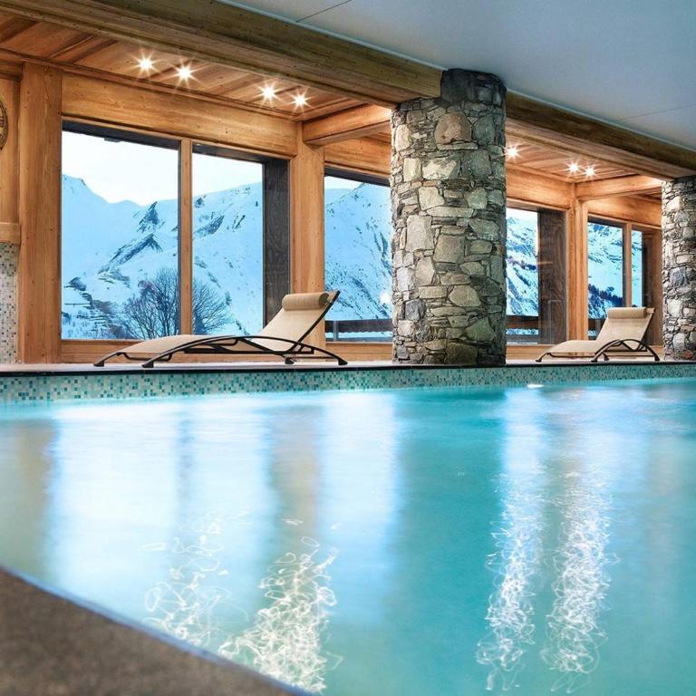 Chalet rénové avec spa, piscine et parking, pied des pistes - Appartement 3 Chambres - 21
