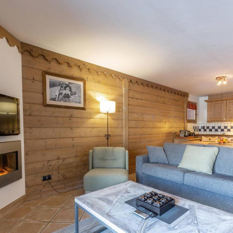 Appartement cosy avec piscines et spa, pied de pistes, 8 pers, cheminée, parking, animaux admis - Appartement 3 Chambres - 27