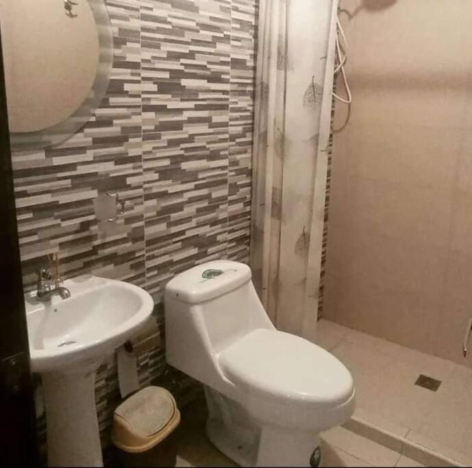Acogedor Elegante y Privado - One-Bedroom Apartment - 2