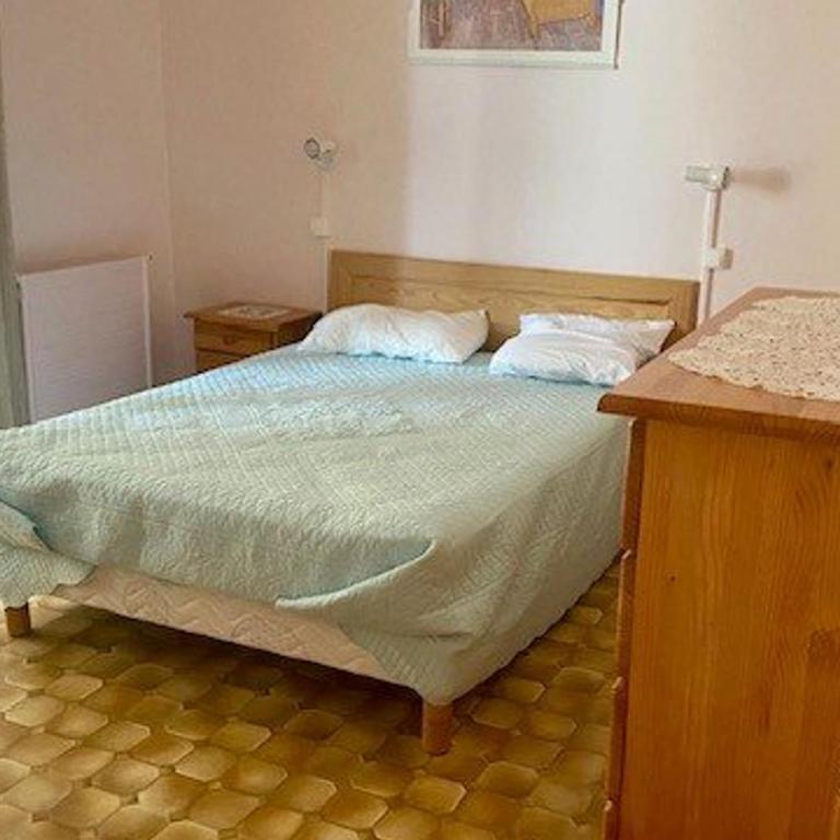 Charmant F2 avec Garage, Terrasse et Véranda, à 500m du Centre et 600m des Cures à Amélie-les-Bains - Appartement 1 Chambre - 5
