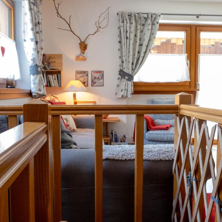 Cesa Leo - Appartamento con 3 Camere da Letto - 65
