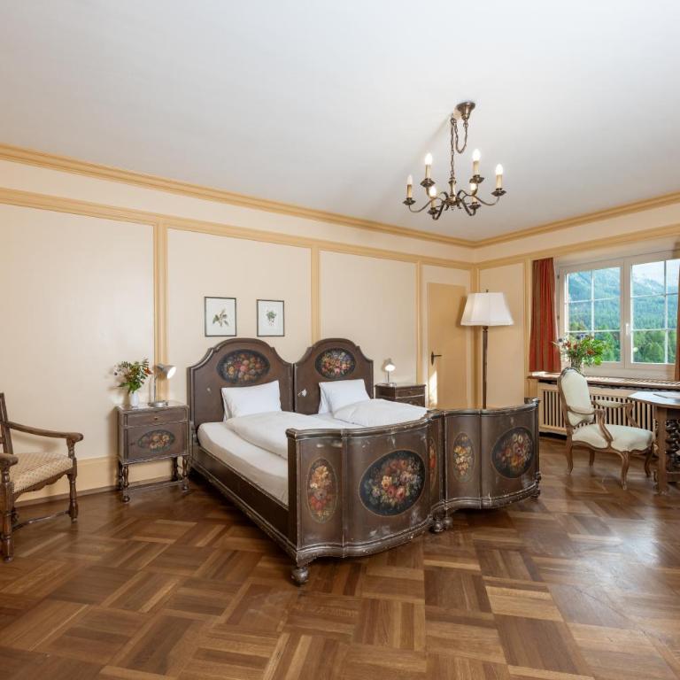 Hotel Chesa Spuondas - Panorama Family Suite with 2 Bedrooms - 4