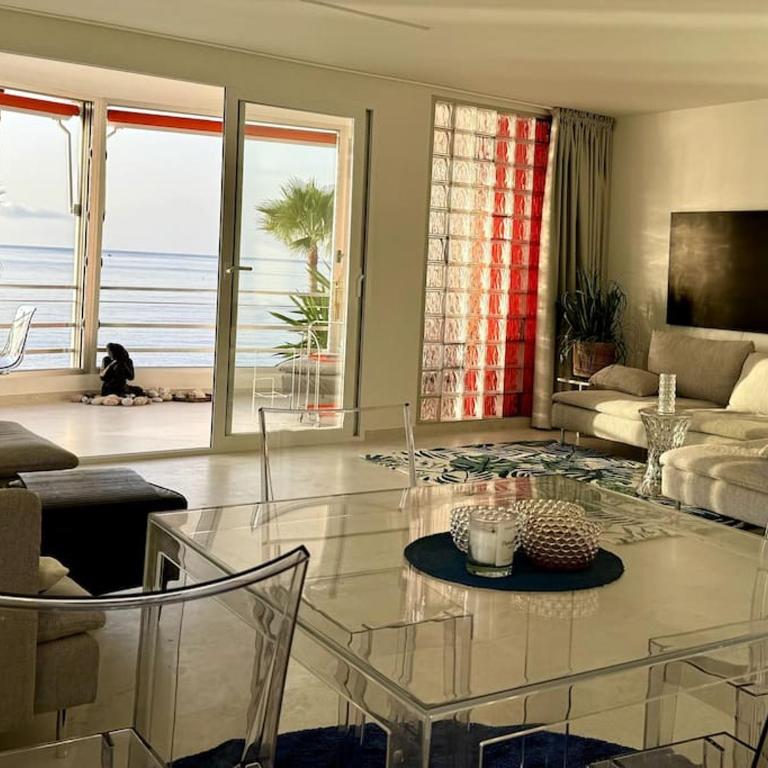 Beachfront, First line, 2-Bdr,2-Bath, Swiming Pool - Apartamento de 2 dormitorios con balcón y vistas al mar - 8