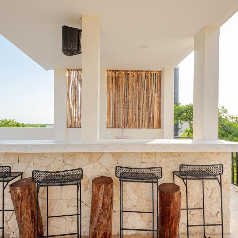 Alberca y balcon privado a 6 minutos de la playa - Two-Bedroom Apartment with Private Pool - 20