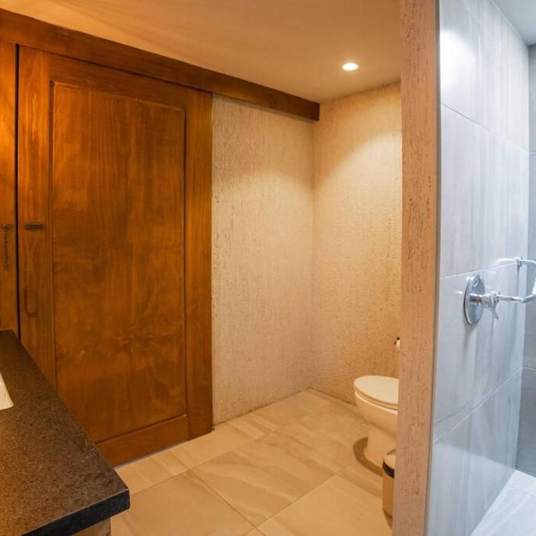 Exclusive Ph Art House free access 2 the beach - Two-Bedroom Apartment - 32