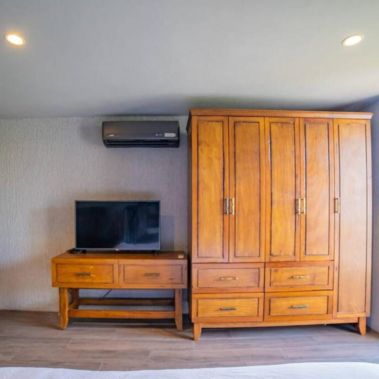 Exclusive Ph Art House free access 2 the beach - Two-Bedroom Apartment - 80