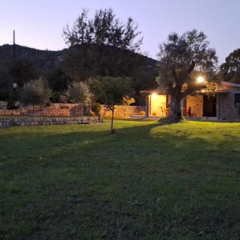 Rustic Cottage Montenegro Bridje - Two-Bedroom House - 13