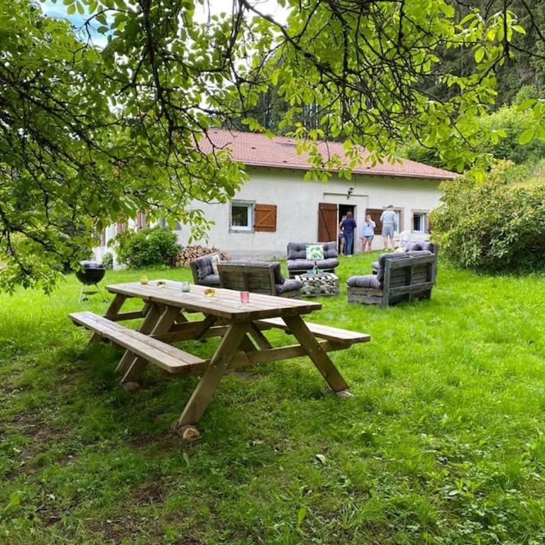 Ferme de Chenezeau - 15 personnes , 7 chambres - Maison 7 Chambres - 6