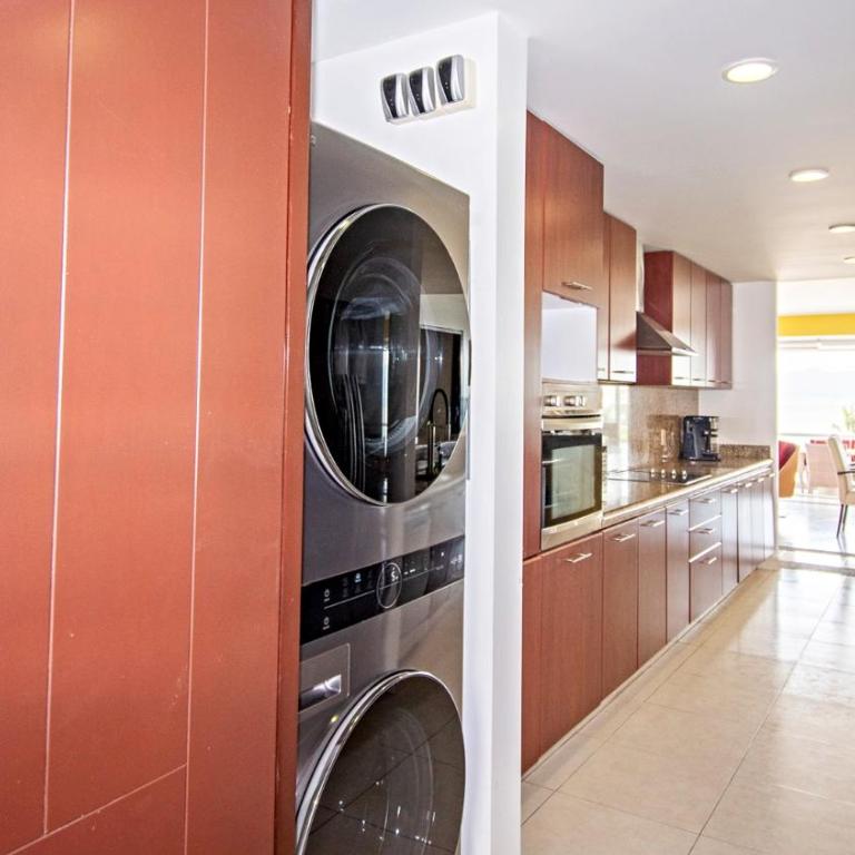Apartment Alcatraz, 4BR Oasis with Breathtaking Vi - Apartamento - 10