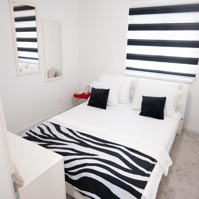 Grandeur Home Apartment Mostar - free parking - One-Bedroom Apartment - 24