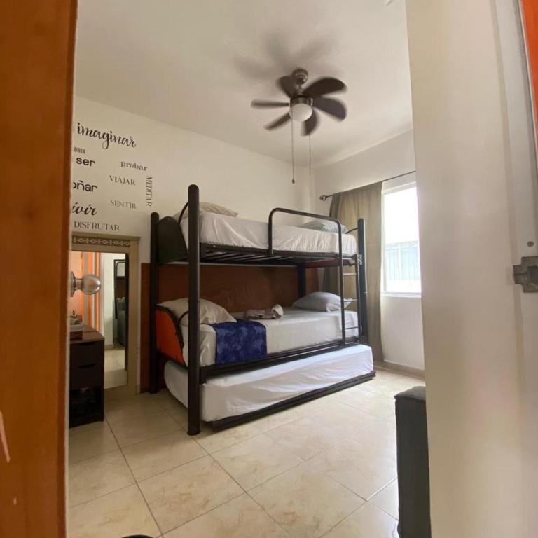 Apartamento en Fraccionamiento Privado 6 personas 5 camas con piscina cerca de la Playa - Two-Bedroom Apartment - 8