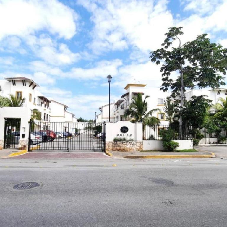 Apartamento en Fraccionamiento Privado 6 personas 5 camas con piscina cerca de la Playa - Two-Bedroom Apartment - 22