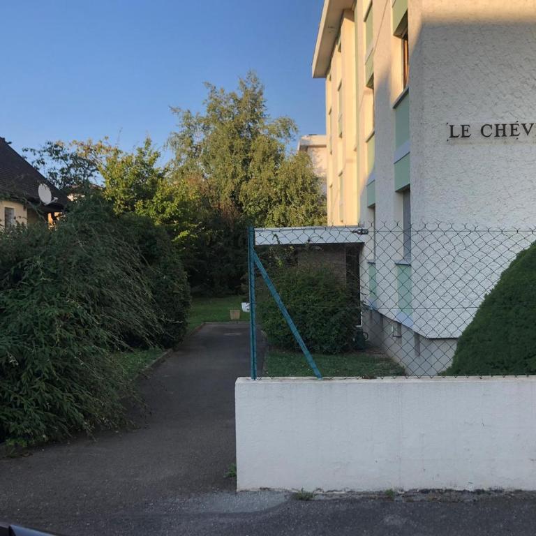 FLEUR De LYS - PROCHE CENTRE VILLE ET LAC - Appartement 1 Chambre - 12