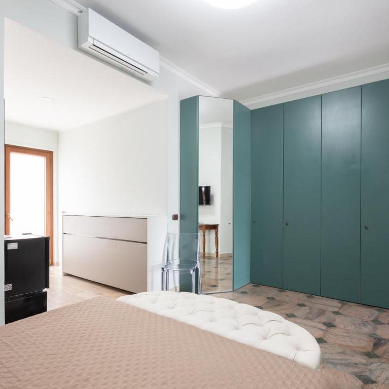 Castelbarco House B - Deluxe Zimmer mit Kingsize-Bett - 20
