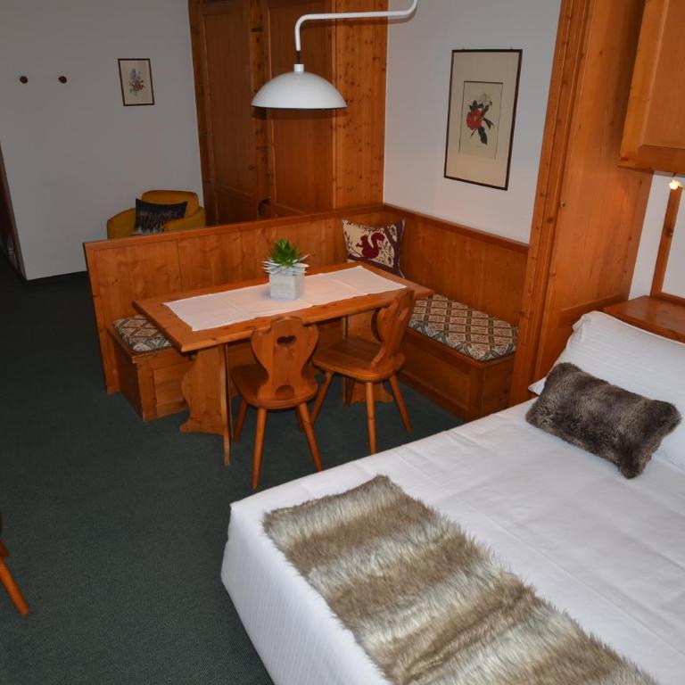 Hotel Cristallino d'Ampezzo - Camera Quadrupla Economy - 2