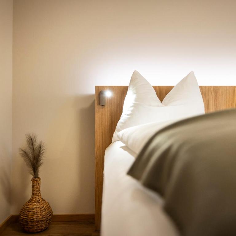 Hotel Hubertus - Deluxe Doppelzimmer mit Balkon - 9