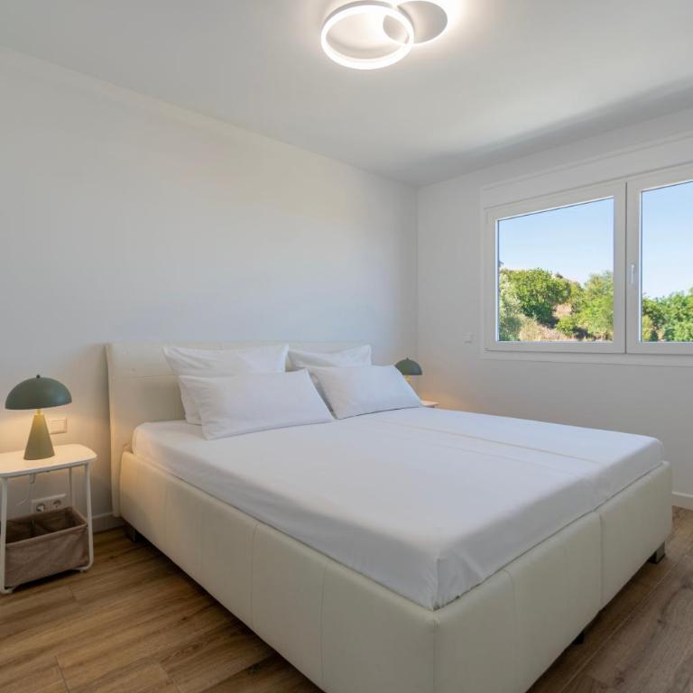 Happyplace Malaga - Villa with Panoramic Sea View Heated Infinity Saltwater Pool - Villa con vistas al mar - 26