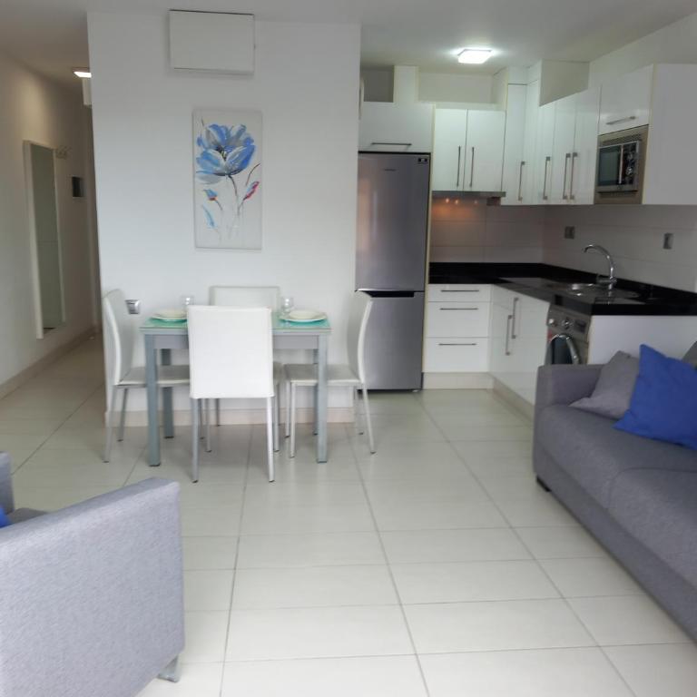 Zona Yumbo - Apartamento de 1 dormitorio - 9