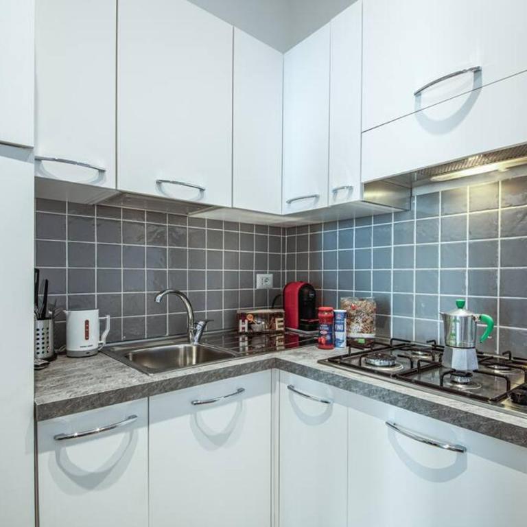 S&M APARTMENTS "Casa Zaffiro"-Intero appartamento a Monza vicino a stazione - Apartamento de 1 dormitorio - 14