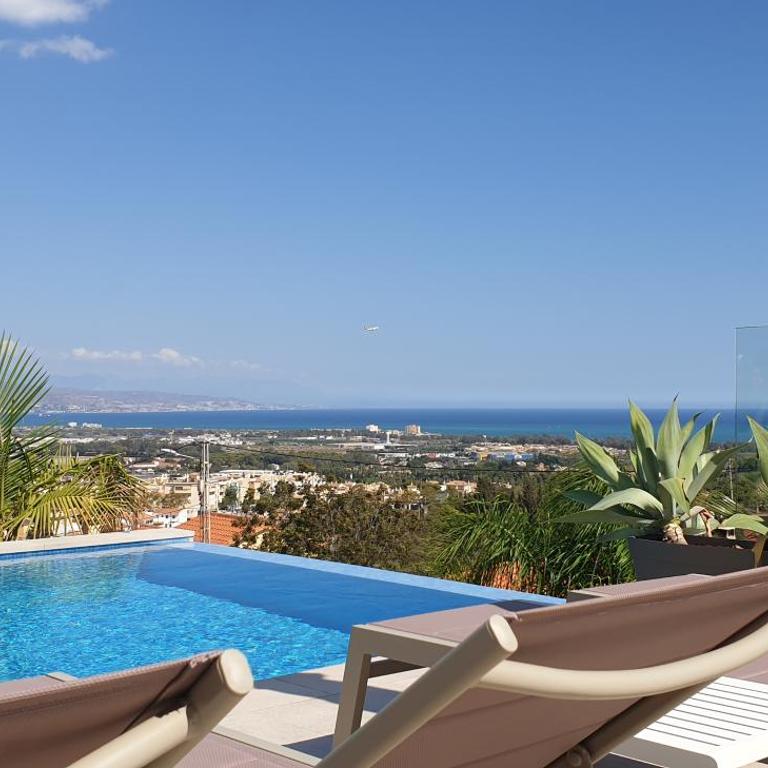 Happyplace Malaga - Villa with Panoramic Sea View Heated Infinity Saltwater Pool - Villa con vistas al mar - 6