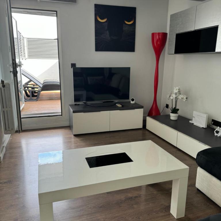 Atico Centro Sol y Vistas - Apartamento de 2 dormitorios - 8
