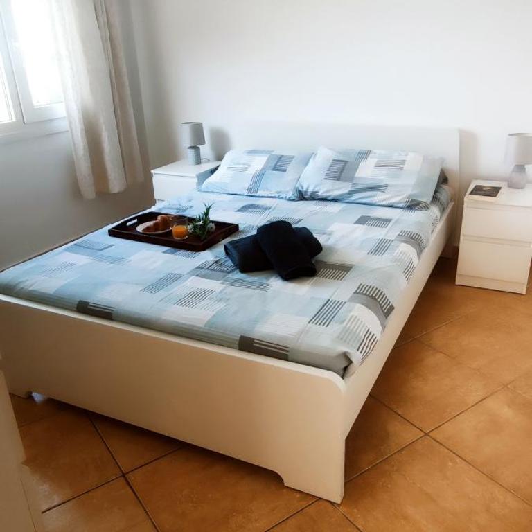 Relájate cerca del mar, con vistas a las termas romanas - Apartamento de 2 dormitorios - 4