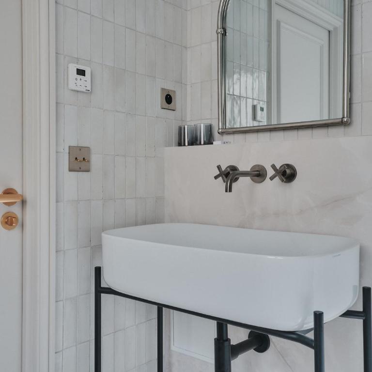 Nestay Sentier - Studio de Luxe - Chrome 501 - 2