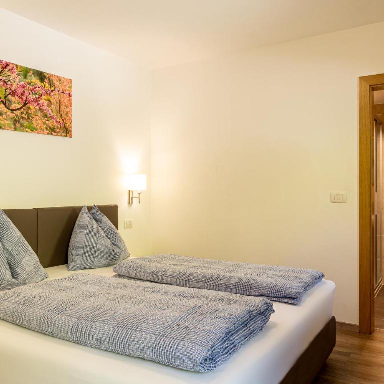 B&B Hotel Sonneck - Camera Matrimoniale con Bagno Privato - 5