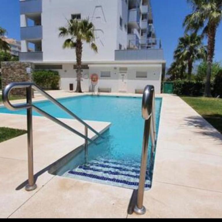 2 BEDROOMS NEXT TO THE BEACH&MIRAMAR SHOPPING CENTER-SWIMMING POOL-PARKINg - Two-Bedroom Apartment - 1