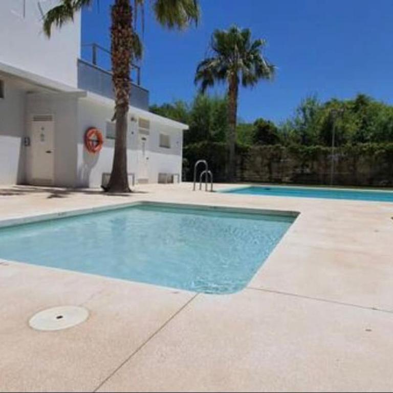 2 BEDROOMS NEXT TO THE BEACH&MIRAMAR SHOPPING CENTER-SWIMMING POOL-PARKINg - Two-Bedroom Apartment - 22