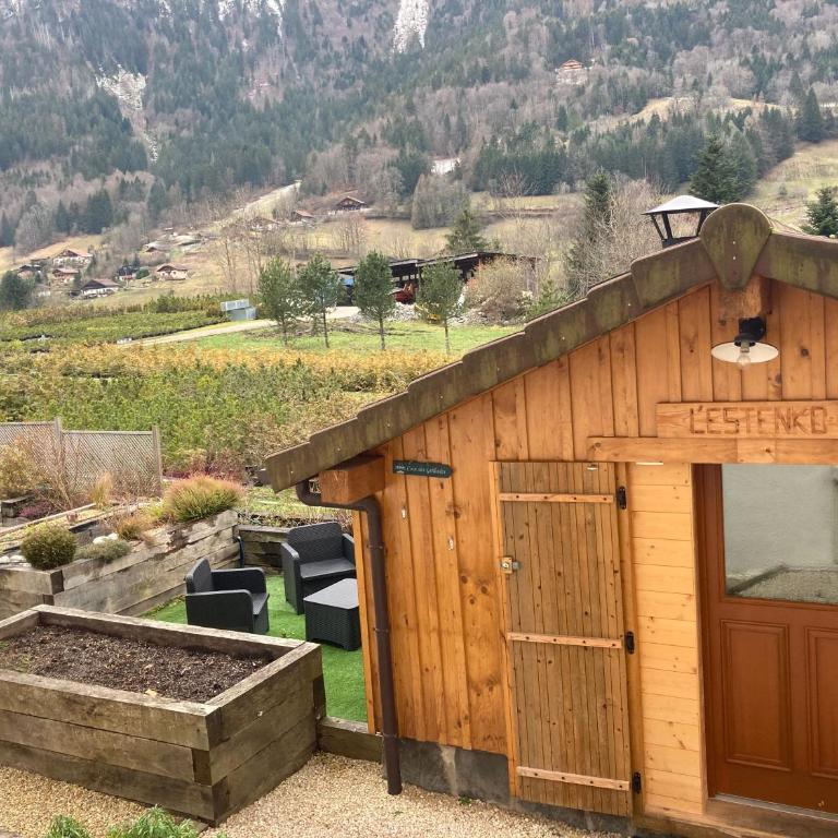 l'Echo des Glieres vue montagne centre village sauna & grill - Chalet - 51