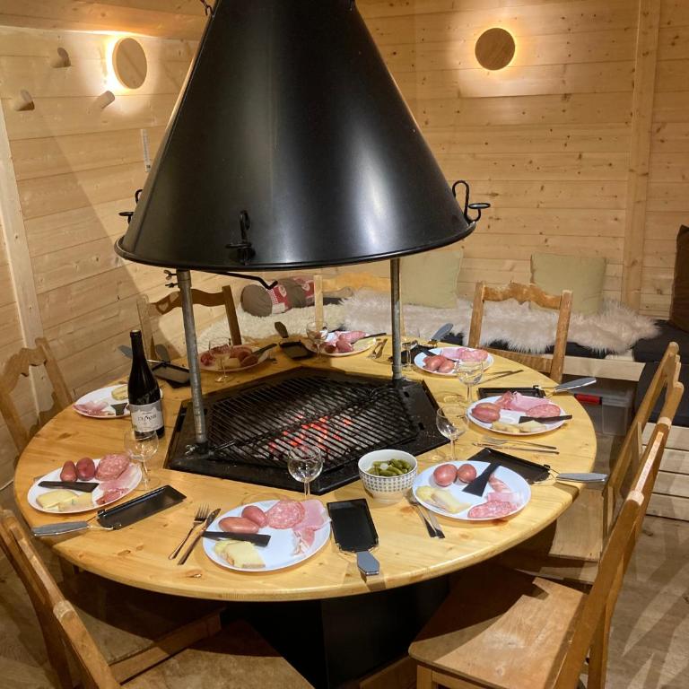l'Echo des Glieres vue montagne centre village sauna & grill - Chalet - 1