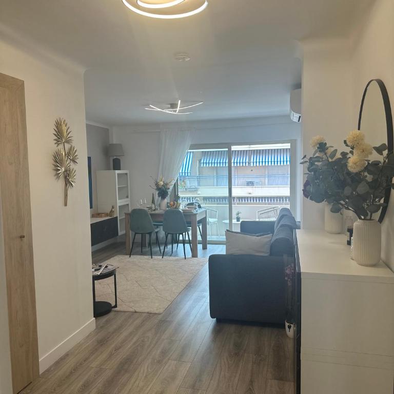 Premium 80sqm Apartment Opposite Martinez, Steps from Congress Center - Appartamento con 2 Camere da Letto - 56