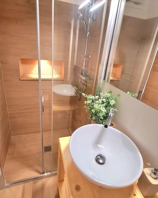 SEA FRONT, Allegria, Santa Maria al Bagno - Two-Bedroom Apartment - 8