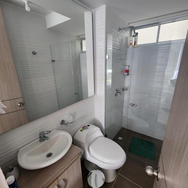 hermoso apartamento en condominio familiar peñazul - Apartamento de 3 dormitorios - 5