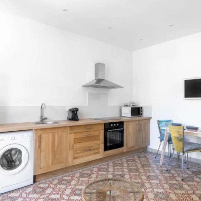 Remarquable T2 avec terrasse - Appartement 1 Chambre - 3