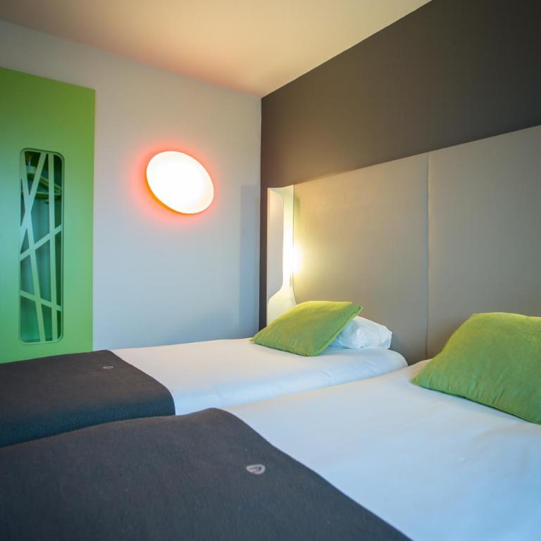 Campanile Dijon Centre Clemenceau - Chambre Double Standard - 10