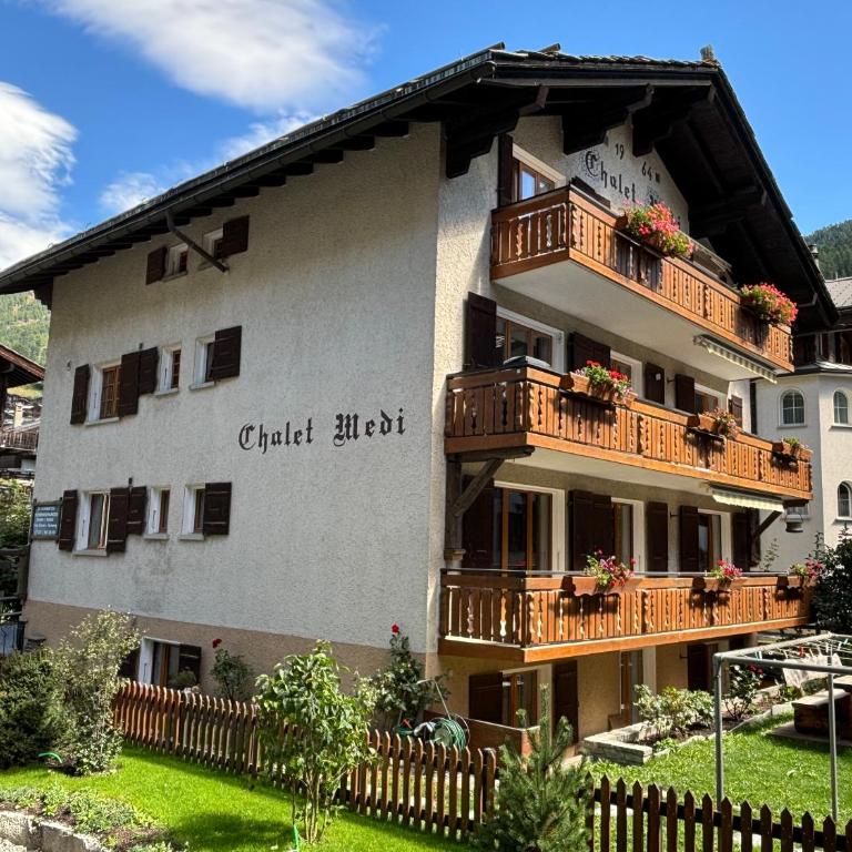 Chalet Medi - Apartment mit 2 Schlafzimmern - 1