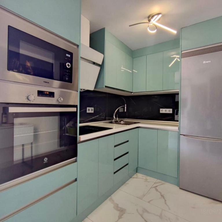 New Attic with Terrace and Air Conditioning at Las Canteras Beach Parking Optional - Apartamento de 1 dormitorio - 2