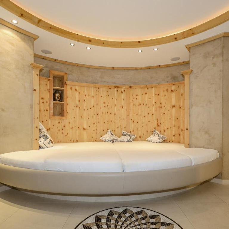 Chalet Bockberg Ski in - Ski out & Whirlpool in Kitzbühel by ONE VILLAS - Chalet - 44