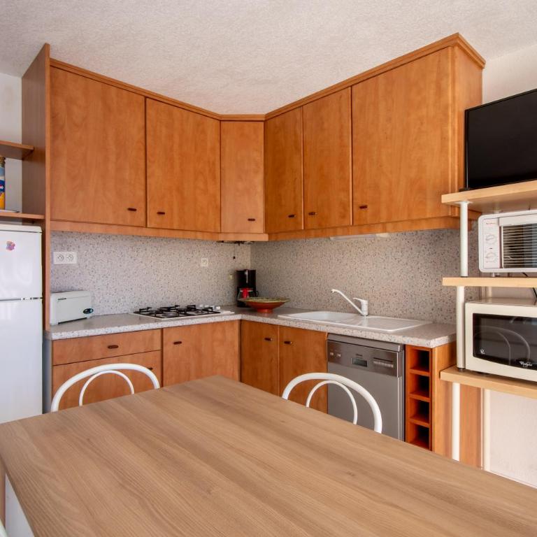 Le Brise Marine - Terrasse - Plage - Piscine - Parking - Two-Bedroom Apartment - 7