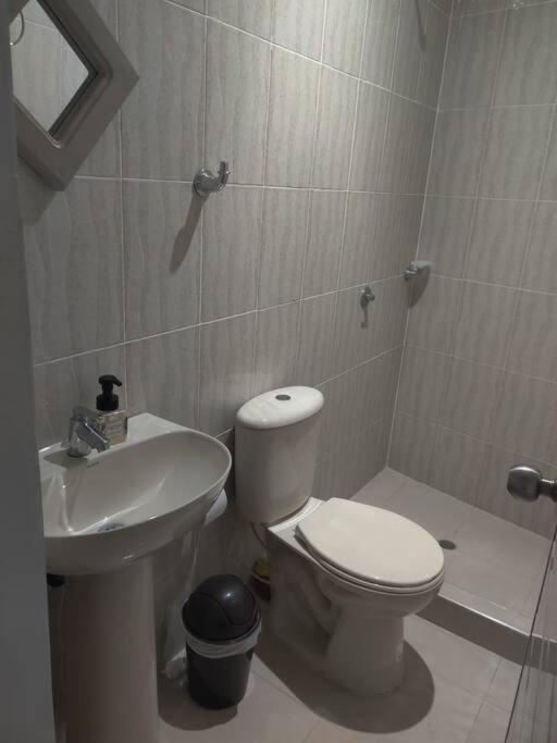 Cómodos apartaestudios en Santa Marta! - One-Bedroom Apartment - 7